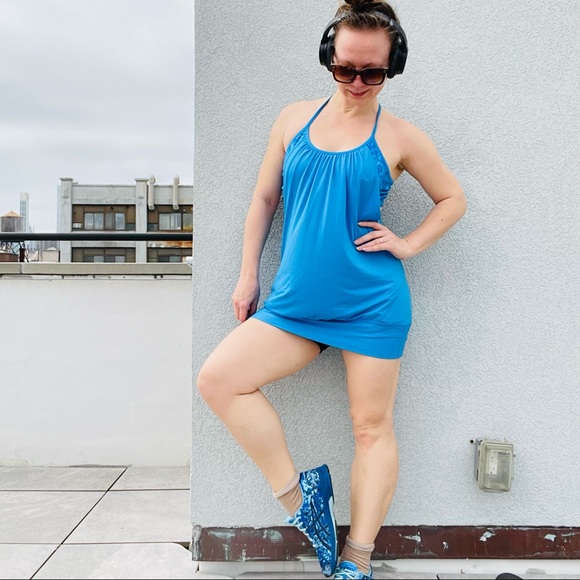 lululemon Turquoise No Limits BuiltIn Bra Tank Top Porcelaine Beachy Paisley - Picture 6 of 16